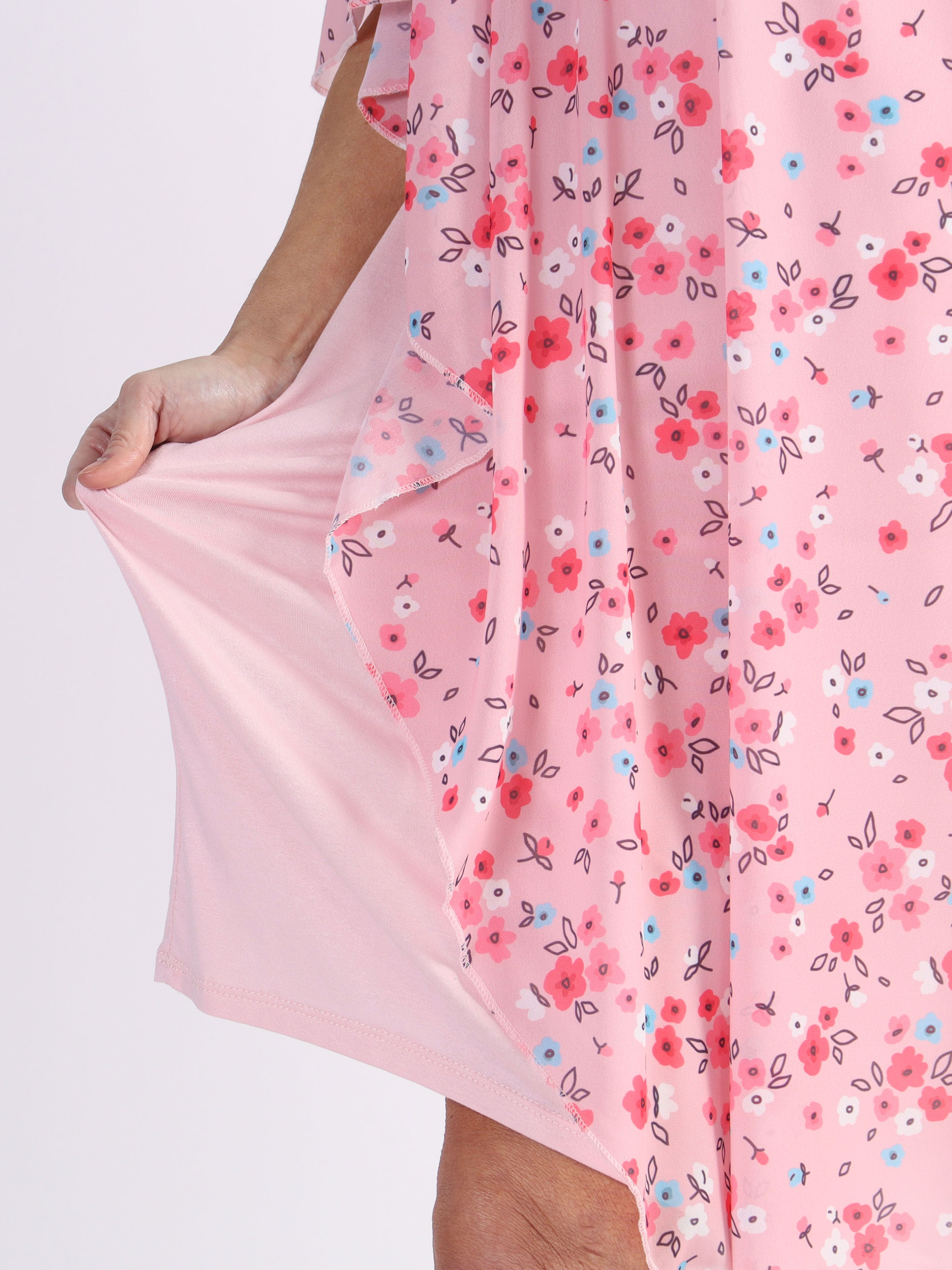 Kenya Small Flower - Tunikaklänning i plus size med blommigt chiffonglager